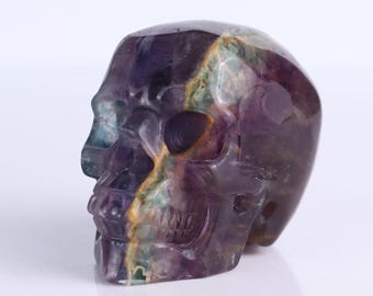 Teschio in cristallo di fluorite intagliato a mano da 7,6 cm, statuetta in pietra preziosa multicolore arcobaleno, scultura in pietra traslucida