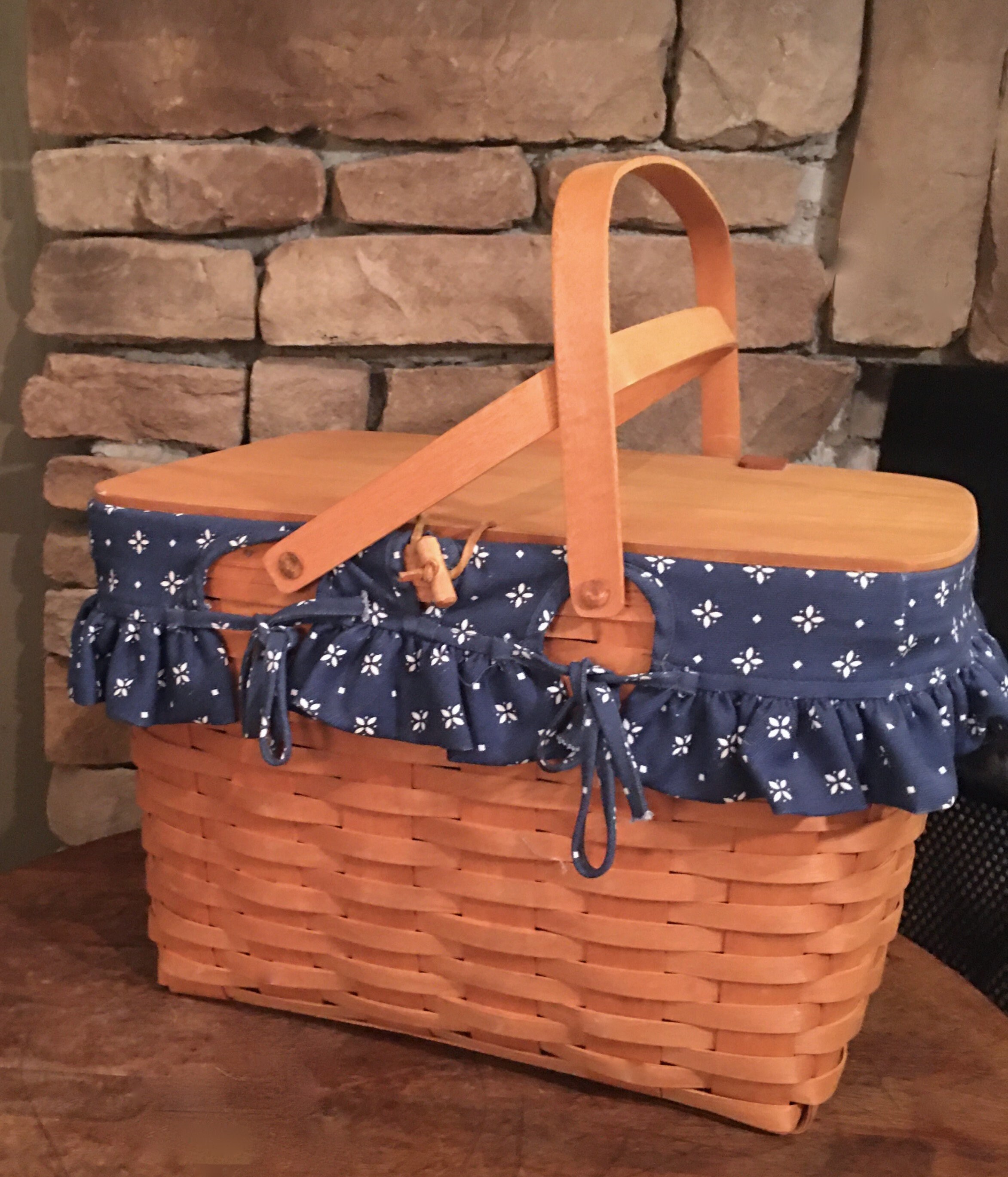 Longaberger outlet picnic basket