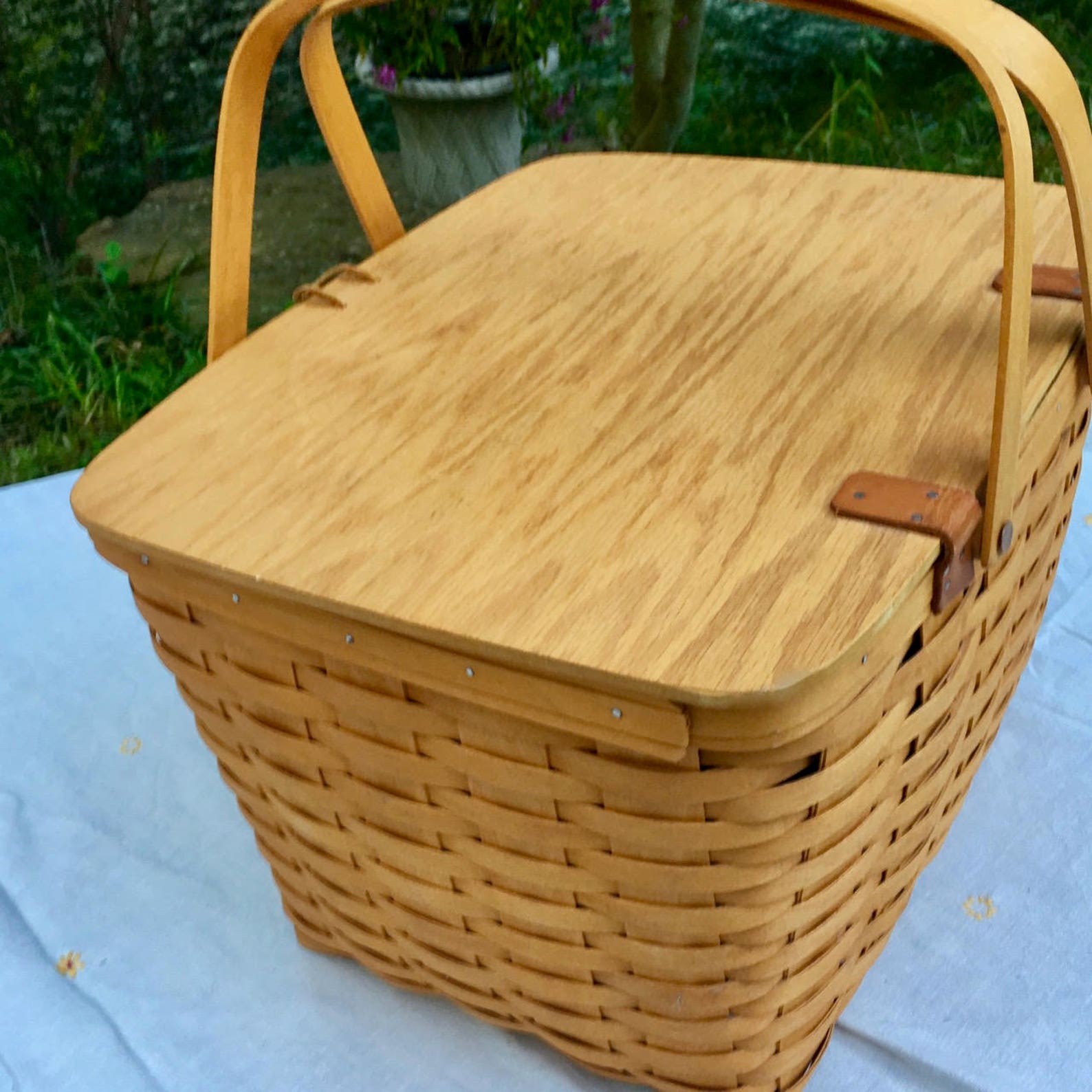 Large Vintage Longaberger Picnic Basket with Plastic Inserts Etsy