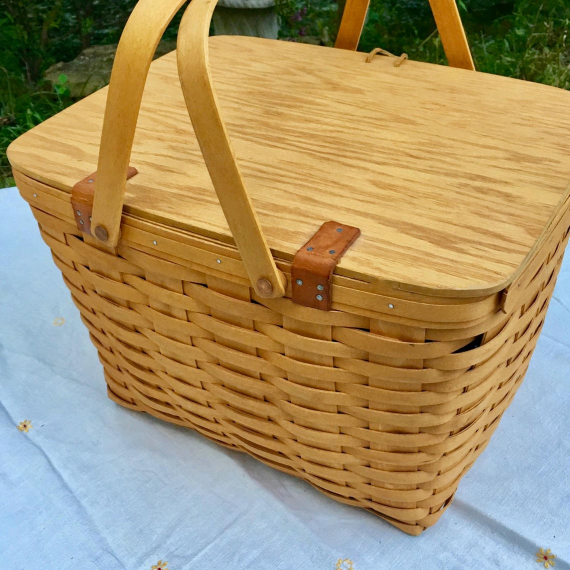 Large Vintage Longaberger Picnic Basket with Plastic Inserts Etsy