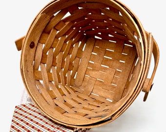 Longaberger Round Basket, Swing Handle, Cotton Liner, Dresden Ohio, 1991