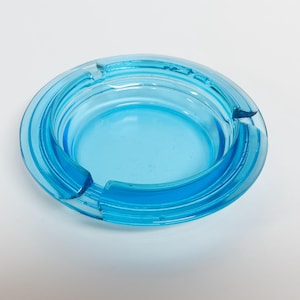 Vintage Ashtray Vibrant Turquoise Blue Pressed Glass Anchor Hocking Style Mid Century Design