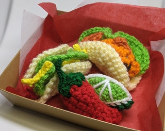 Surf and turf taco cat toy set