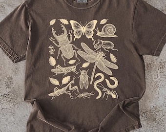 90s Bugs Graphic Shirt, Vintage Insect Tattoo Style Tee, Centipede Ant Mantis T-Shirt, Entomology Unisex Graphic Top