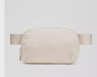 Lululemon Everywhere Belt Bag 1L - Light Ivory *NEW*