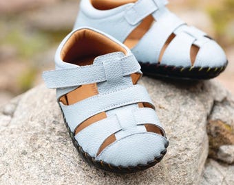 Sandalias finas para niños pequeños – Zapatos minimalistas de cuero natural, puntera ancha, caída cero.