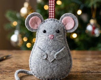 Felt Mouse Ornament Sewing Pattern – Beginner Friendly Craft Guide (Digital Download)