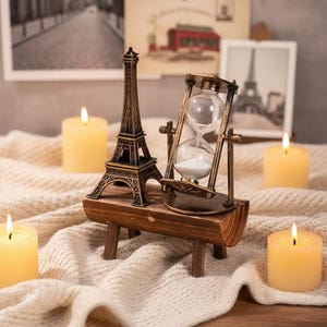 Vintage Eiffel Tower Hourglass Decor Wooden Base Retro Iron Sand Timer Sculpture
