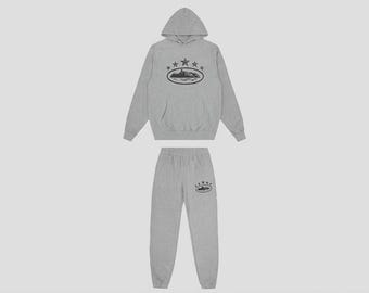 Boutique Edition Corteiz White Tracksuit: Cotton-Fleece Blend, Artisan Embroidery