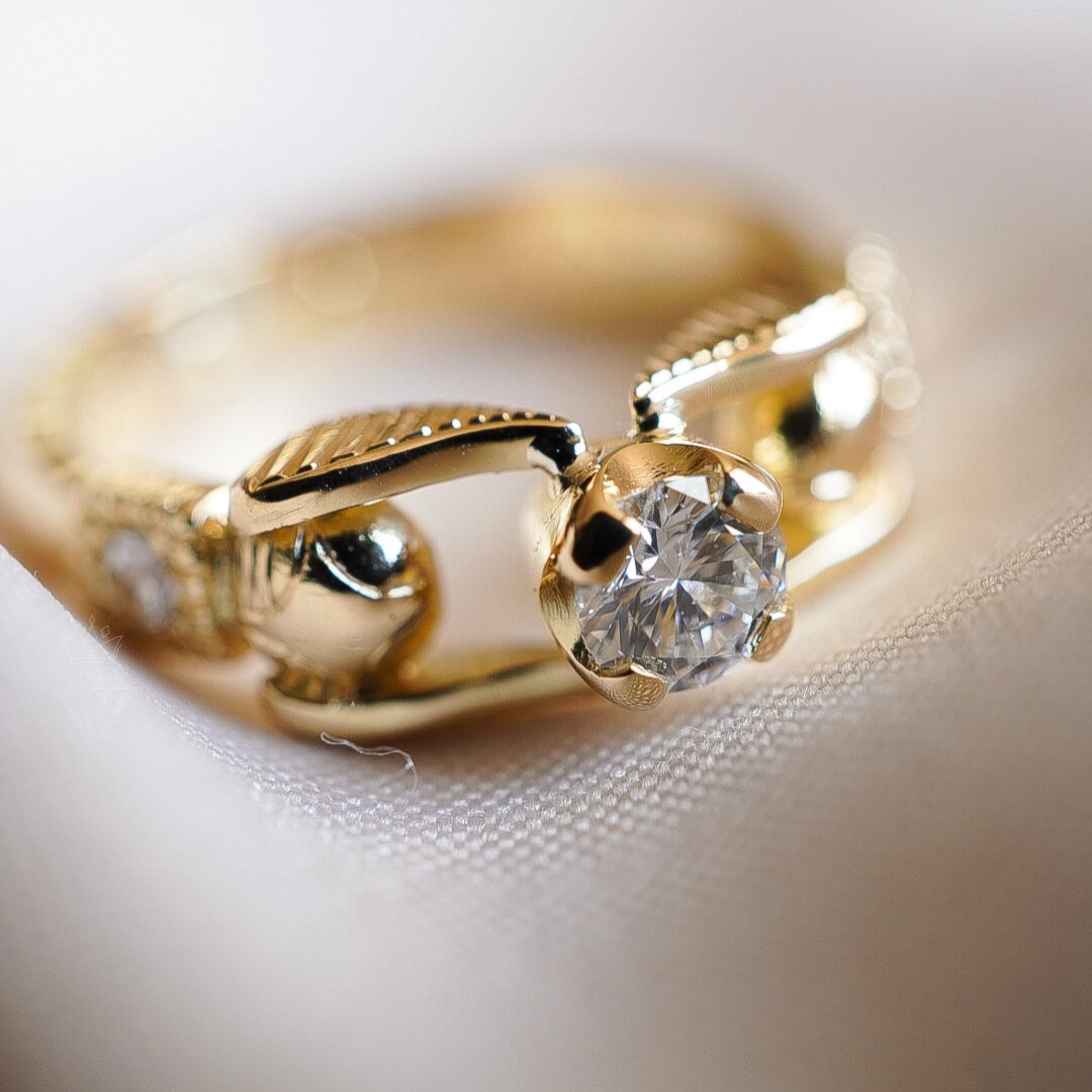 Golden snitch ring - Etsy 日本