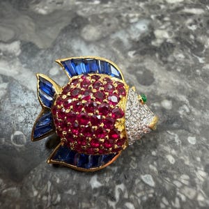 18K Gold Ruby, Sapphire, Diamond & Emerald Fish Brooch Pendant – Convertible Pin – 8.7 Grams