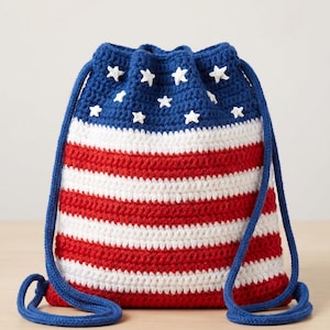 Handmade patriotic crochet tote bag featuring USA flag design, reusable shopping bag crochet pattern