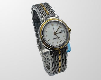 Reloj Cerruti 1881 para mujer: detalles en oro, cristal de zafiro, acero inoxidable (nuevo, sin usar).
