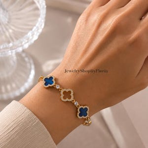 Blue Clover Bracelet for Women, Gold Clover Bracelet, Lucky Charm Jewelry, Dainty Gold Bracelet, Gift for Her, Elegant Bracelet