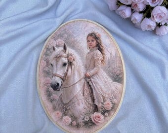 Anpassad träplakett i vintagestil, barnrumsram i shabby chic-stil, personlig decoupage-konst i rispapper, anpassat porträtt från foto