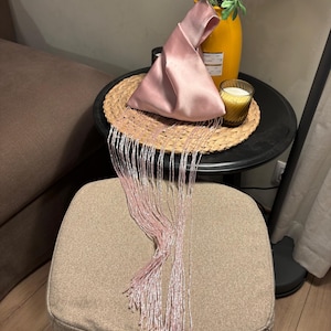 Handgjord brudväska med satinfransar, elegant bröllopskutsch, minimalistisk brudväska, lång tofsväska, satinbröllopsaccessoar