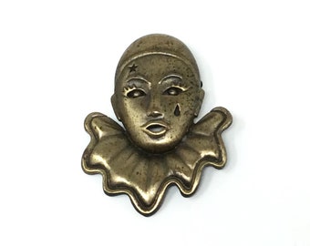 Vintage 80s metal Harlequin pin brooch