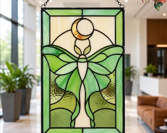Patroon voor glas-in-lood met maanvlinder (PDF) | Sjabloon voor raamhanger met maanvlinder | Glas-in-loodkunst met vlinder | DIY natuur glasdecoratiepatroon