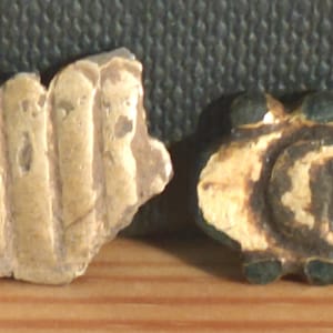 Authentic ancient Anglo-Saxon small items, gold plated, lot of two pieces