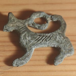 Authentic ancient Celtic pendant, ritualistic theme, la Tène period (450-1BC), bronze
