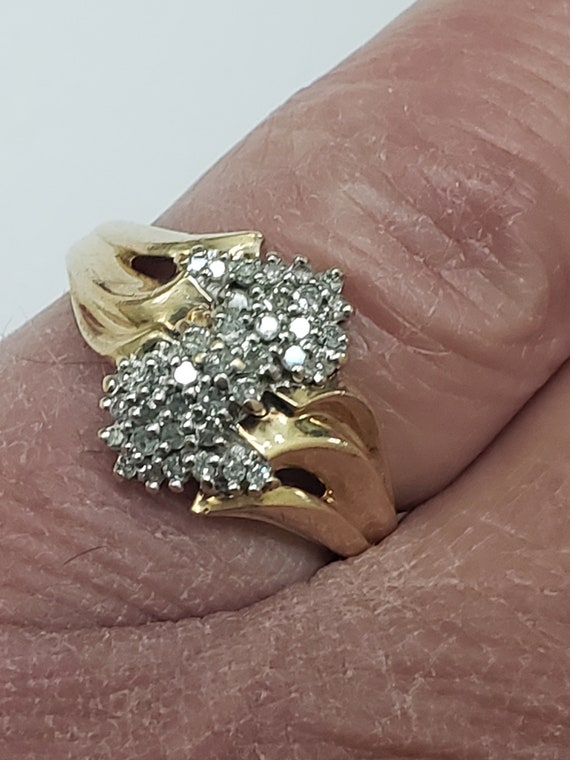 Estate Vintage   10k Yellow Gold .75cttw Diamond r