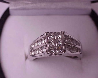 GIA  Certified!  8,000 Unisex 2.00ctw Natural Princess & Brilliant Cut Diamond 14k White Gold Ring