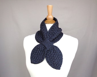 Charcoal Gray Ascot Scarf, Merino Cashmere, Pull Through Scarflette, Neck Warmer, Hand Knit Women's Scarf