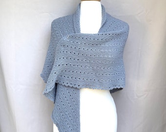 Gray Shawl Wrap in Merino Wool, Hand Knit Shoulder Shawl or Large Scarf with Scallop Lace Design, Vintage Style