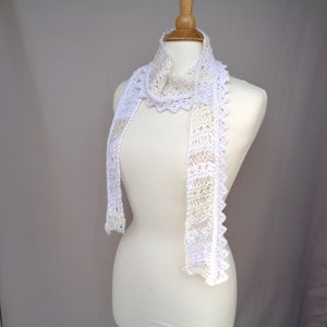 Off White Art Scarf with Scallop Lace Border, Hand Knit, White & Cream, Cotton Blend, Women Teen Girls, Stylish Fashion, Elegant Wrap