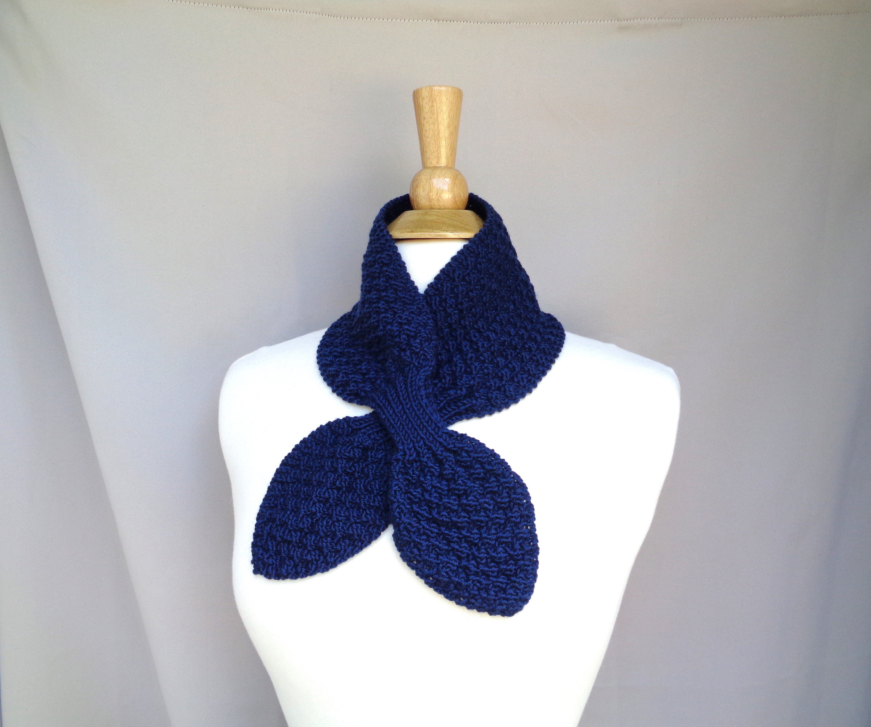 Navy Blue Ascot Scarf, Cashmere Wool, Pull Through Keyhole, Small Neck Scarf,  Hand Knit Neck Warmer, Womens - Etsy UK