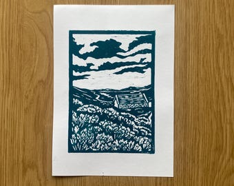 Casa de botes de Loch Muick - Grabado original en linóleo