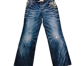 Lolita Embroidery Lolita Premium Design Distressed Whiskering Jeans