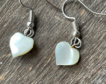 Vintage Mother of Pearl Heart Earrings 70s Jewelry