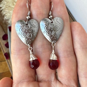 Red Heart Earrings Vintage Red Quartz Valentines Jewelry Flower