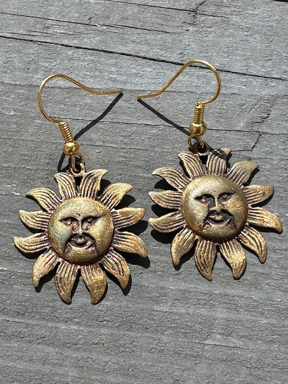 Vintage Sun Smiley Face Earrings 70s Jewelry Canada