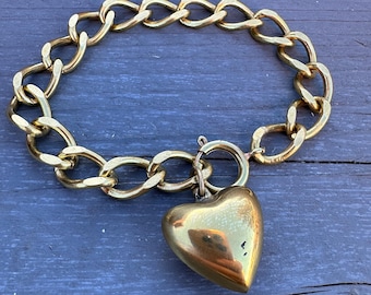 Vintage Chain Bracelet Puff Heart Charm 70s Jewelry
