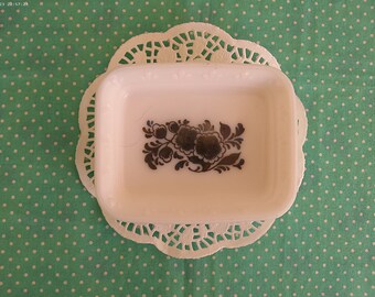 Vintage Avon Blue And White Delft Soap Dish