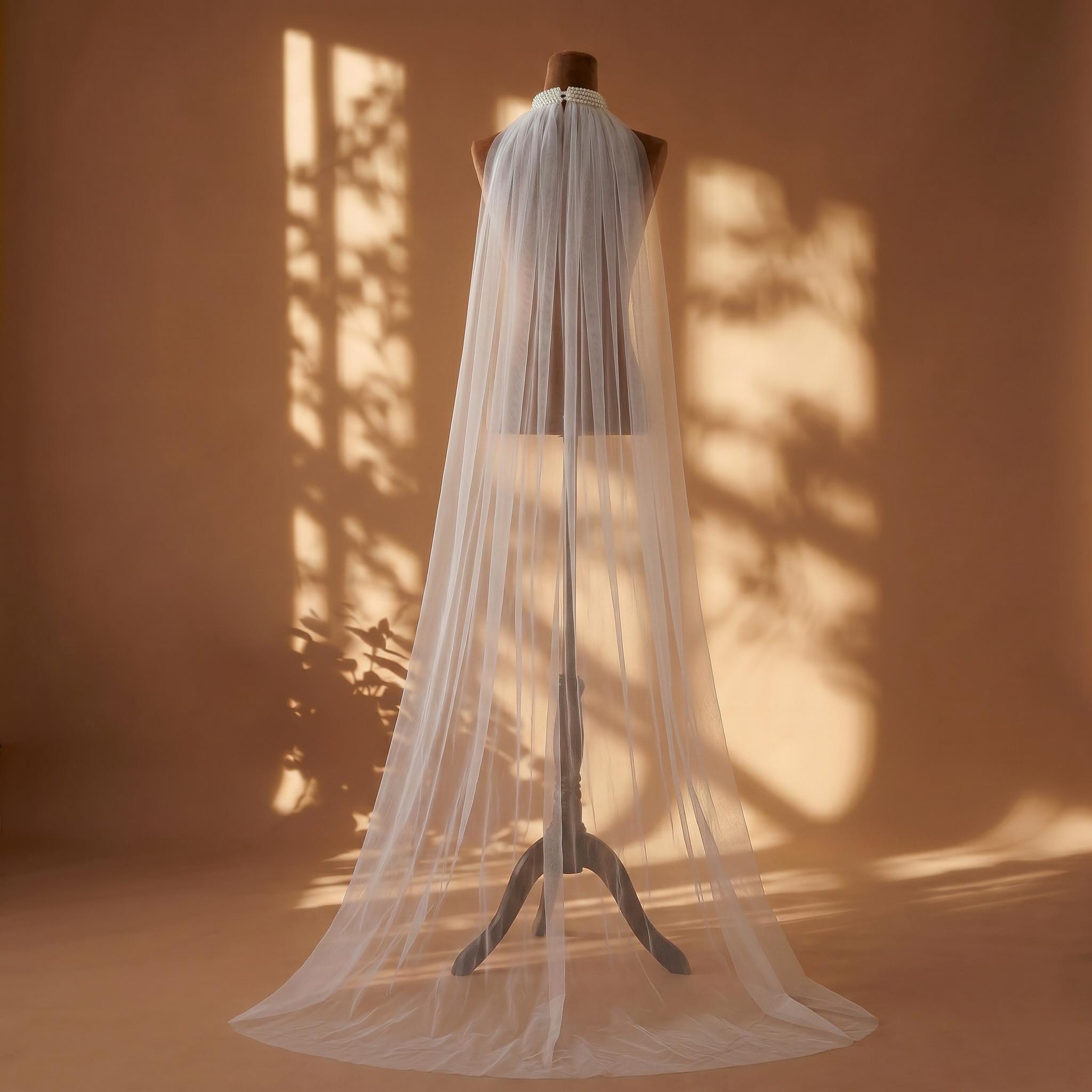 Pearl Bridal Cape, Necklace Bridal Cape, Pearl Collar Tulle Cape, Long ...