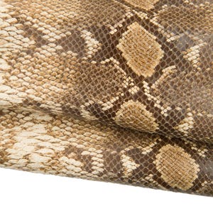 Skóra PYTHON teksturowana, ochrowa skóra cielęca z nadrukiem REPTILE, wzór węża na miękkiej skórze B18895-ST La Garzarara