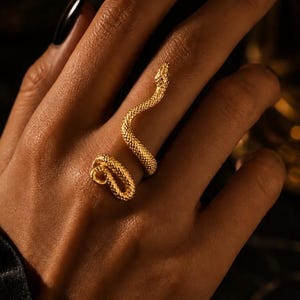 Snake Ring, Serpent Ring, Adjustable Snake Ring, Gold Snake Ring, Animal Ring, Gothic Jewelry, Vintage Snake Jewelry