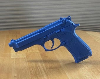 1:1 Replika av rekvisita/träningspistoler, 3D-tryckta, flera modeller