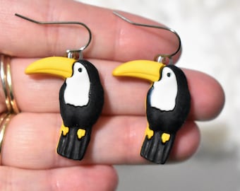 Toucan Earrings - Tropical Bird Jewelry - CE505