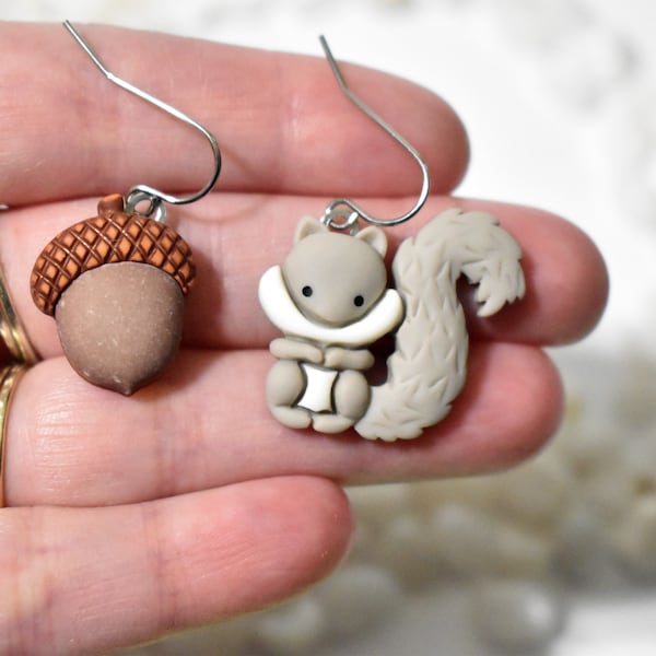 Squirrel Earrings, Acorn Earrings, Squirrel & Acorn Earrings, Thanksgiving Earrings, Fall Earrings, Autumn Earrings, Fall Jewelry, CE629