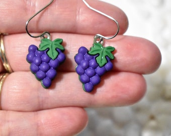 Grape Earrings, Grape Jewelry, Purple Grapes Earrings, Fruit Earrings, Fruit Jewelry, Food Earrings, Food Jewelry, Cook Earrings, CE612