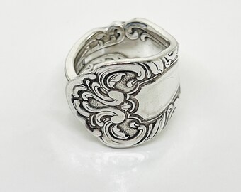 Statement spoon ring