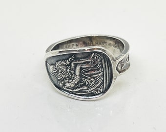 Vintage 1964 Vatican Pavilion Souvenir Spoon ring