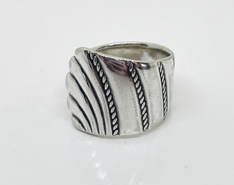 San Diego pattern spoon ring