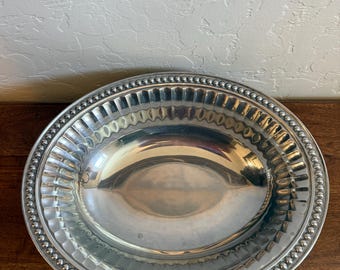 Wilton Armetale Flutes & Pearls Oval Dish -RWP Pewter