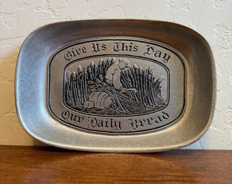 Wilton Armetale bread tray