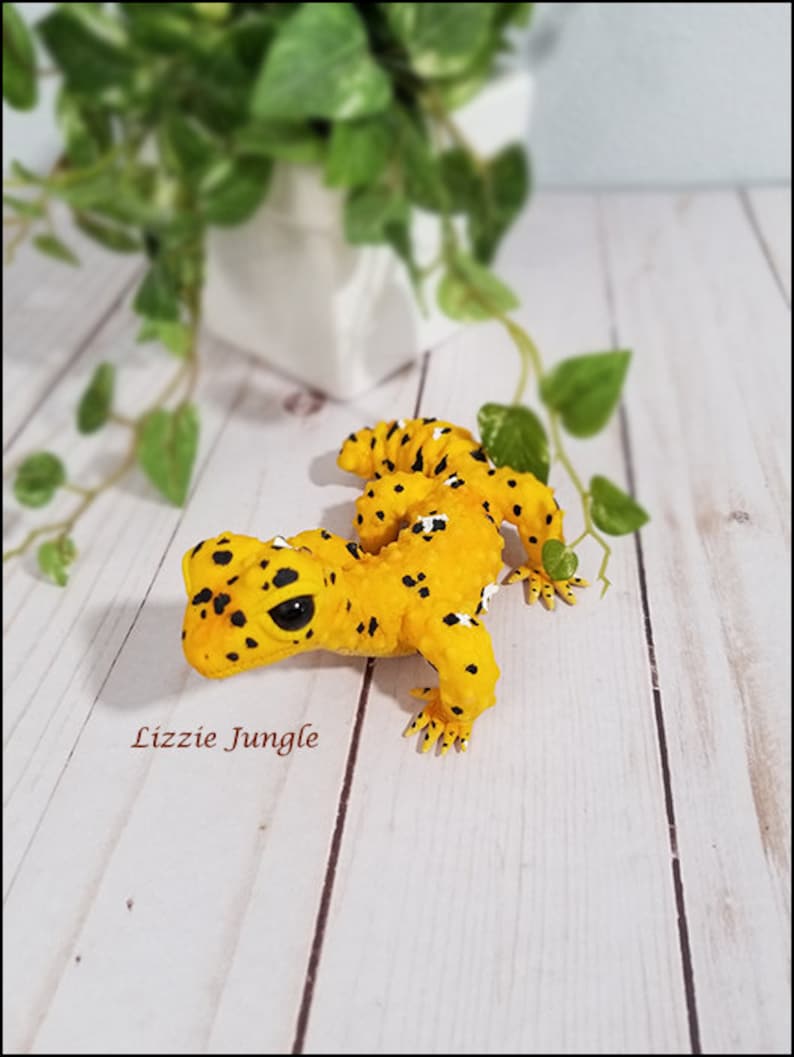 OOAK Reptile Clay Figurine Unique Handmade Decoration Theo Cute Mini Yellow Leopard Gecko Sculpture